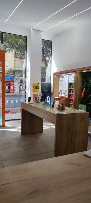 Mobiliario Tienda Móviles