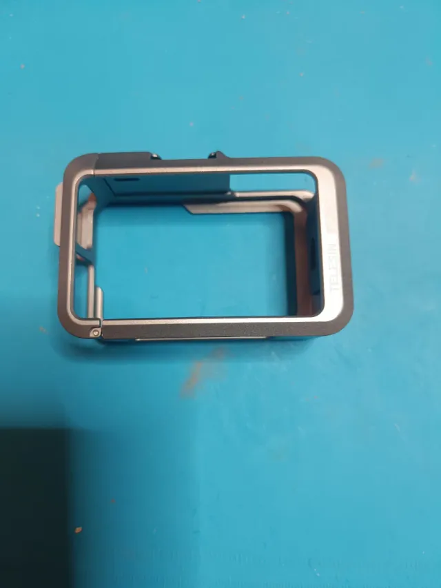 Fotocamera nera DJI Osmo Action 4