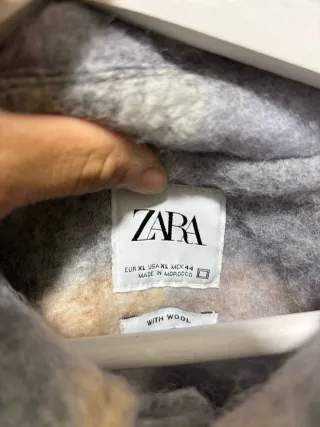 Chaqueta Zara cuadros XL
