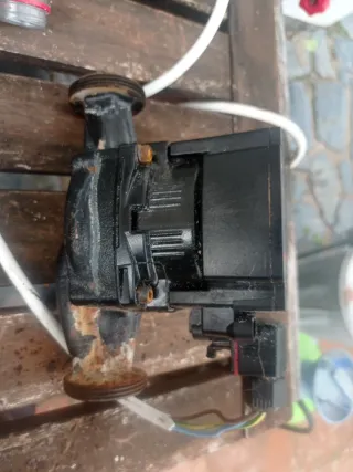 Bomba Grundfos Alpha1 L 25-60 180