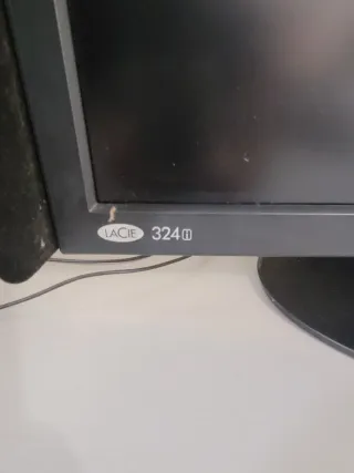 Monitor LCD LaCie 324 24 Negro