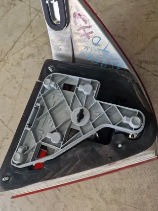 Piloto Trasero Derecho Mercedes CLK 2003