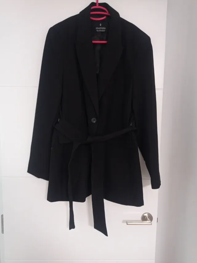 Blazer Stradivarius Negra Talla L