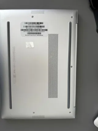 Portátil HP EliteBook 845 G11 Notebook PC