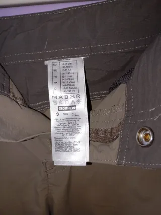 Pantalón desmontable Decathlon T.10-11 años(150cm)