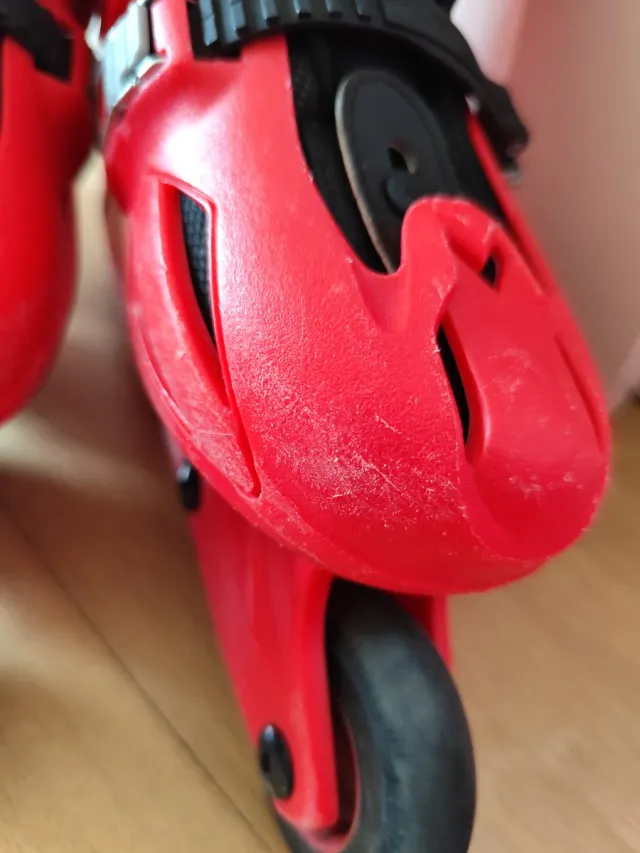 Patines infantiles rojos