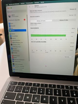 Apple MacBook Gris Espacial