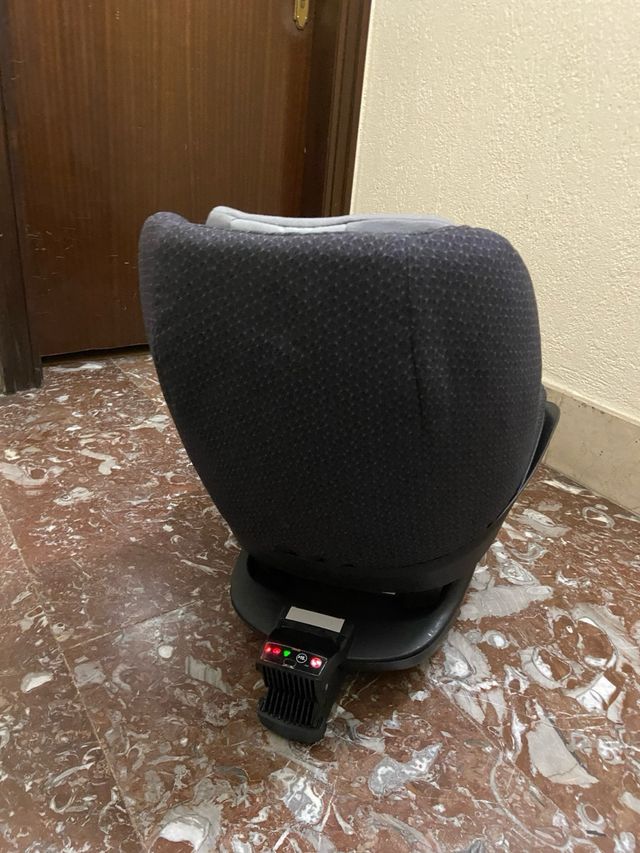 Maxi-Cosi Silla Grupo 1 y Base Bebeconfort