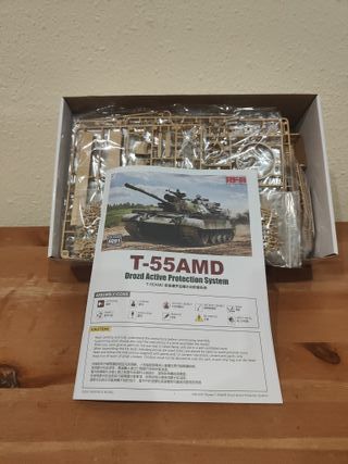 Maqueta Tanque T-55AMD 1:35
RYEFIELD MODEL
