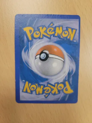 Carta Pokémon Moltres de Galar V 220 PS
