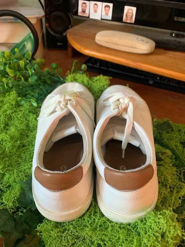 Zapatillas de Hombre Blancas y Marrones