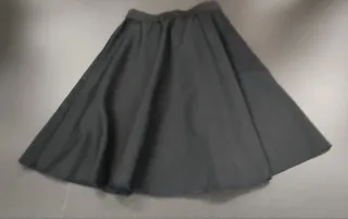 Falda de castañera negra para niña