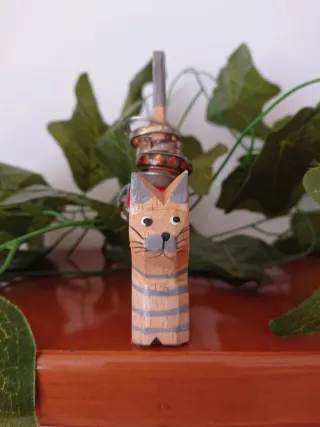 Guarda anillos gato madera