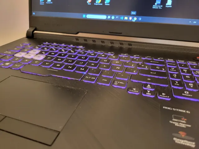 Portátil Gaming ASUS ROG STRIX 17.3