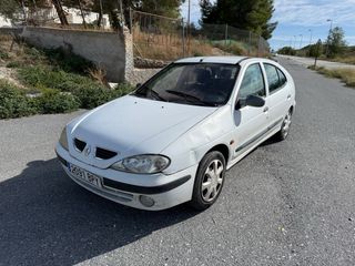 Renault Megane 2001