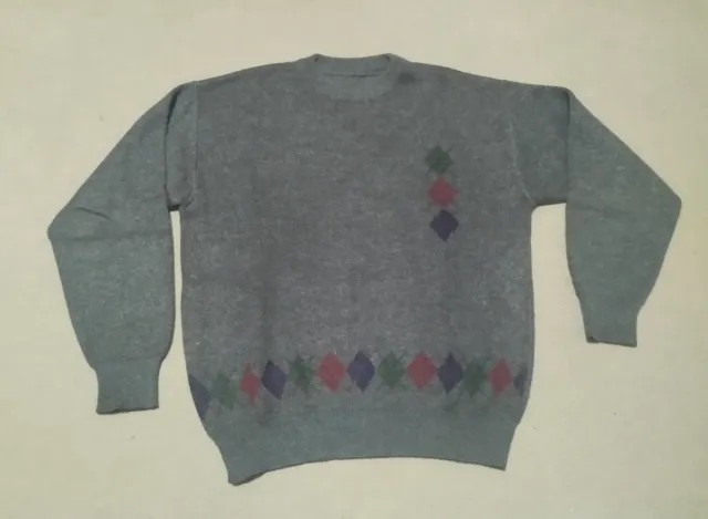 Jersey de lana gris con rombos