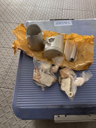 Pistones Honda CR 250 2002 + Pastillas Freno