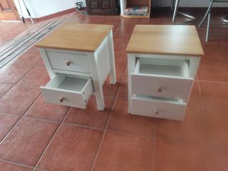 2 comodini in legno