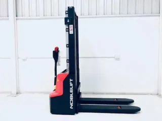 Apilador eléctrico Noblelift 1200kgs