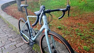 Bicicleta Gravel Cube NUROAD C:62 PRO Carbono XL
