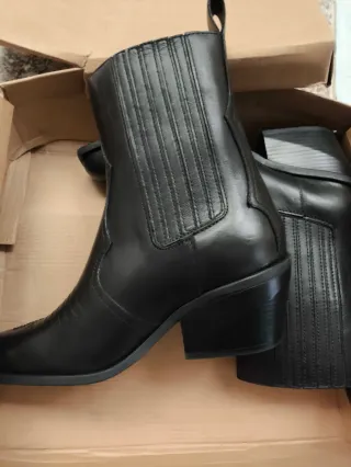 Botines Dansi Jana Tacón Negro