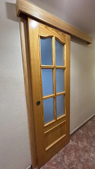Puertas de madera maciza