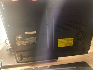 Fujitsu Siemens Lifebook E8410 Portátil