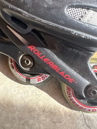 Patines en línea Rollerblade negros T/42