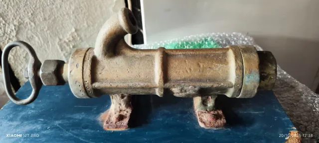 Bomba de agua manual NAUTICA de bronce SIGLO XIX