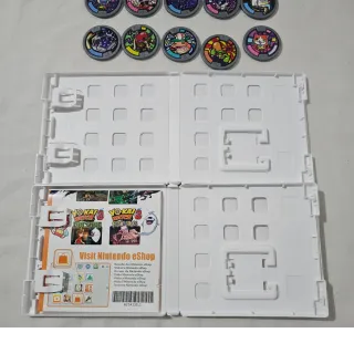 Lote Yo-kai Watch 3DS + Figuras y Medallas