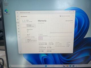 Portátil Intel i5 24GB RAM SSD 512GB Plata V821
