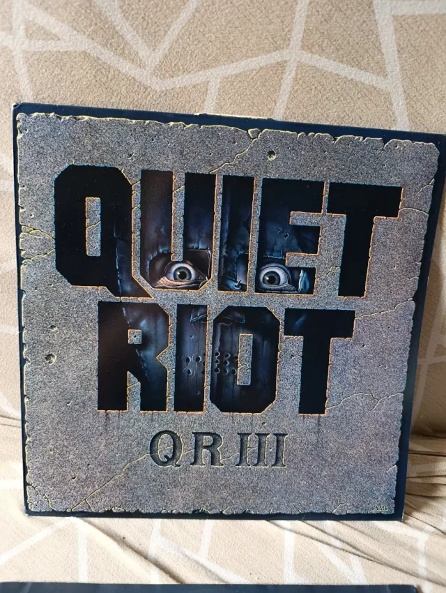 Quiet Riot:QR III Vinilo
