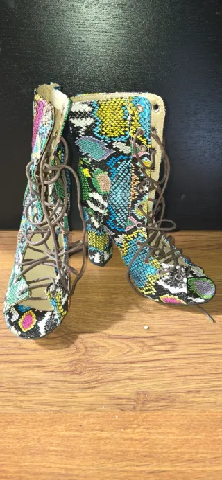 Tacones Shein Piel Serpiente Multicolor