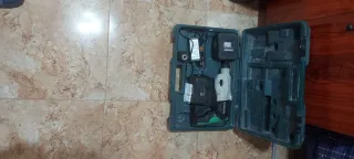Vendo taladro Percutor Hitachi.   ( En persona )  