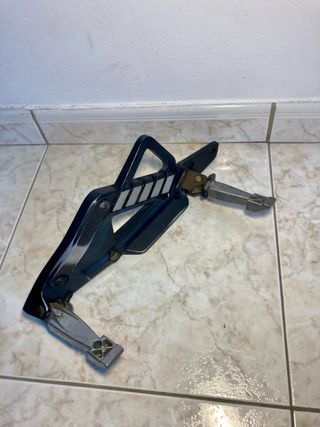 Soporte Estriberas BMW K75 (sin ABS)