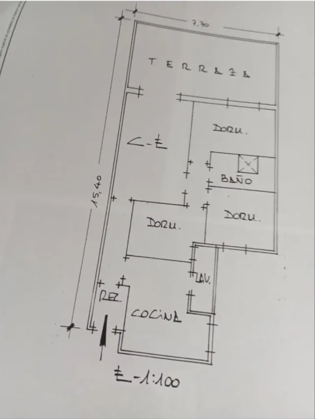 Entresuelo amplio en Poble Nou