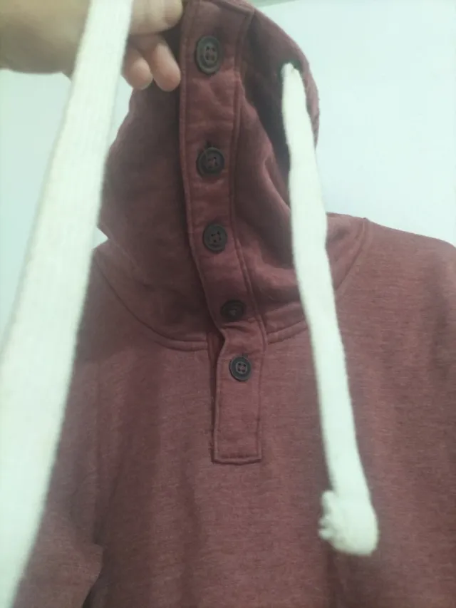 Sudadera con capucha y cordones