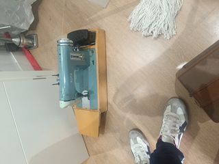 Máquina de coser Alfa antigua