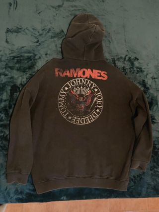 Sudadera con capucha