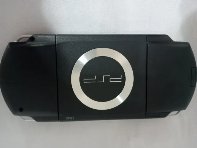 PSP Sony Negra modelo 1004