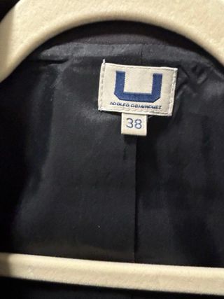 Chaqueta americana Adolfo Domínguez negra