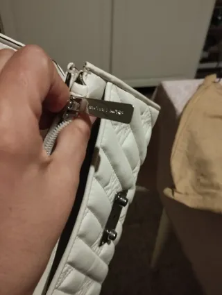 Borsetta Michael Kors bianca trapuntata