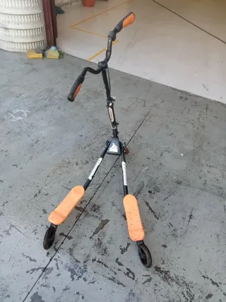 Patinete 3 ruedas naranja