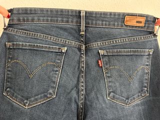 Pantalones Levi's Skinny DemiCurve Midrise Talla28