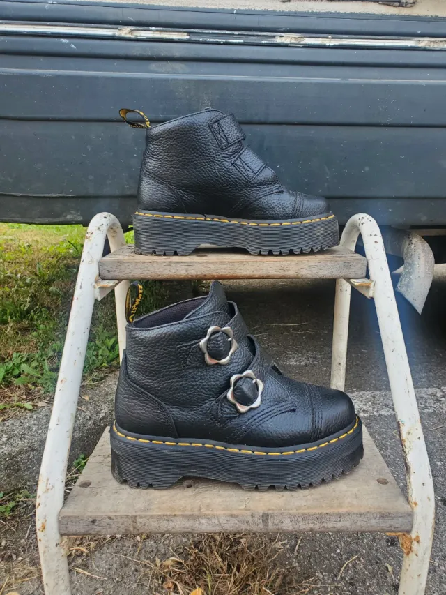 Dr Martens Devon Flower Buckle Platform