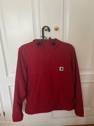 Chaqueta Carhartt Roja
Precio negociable