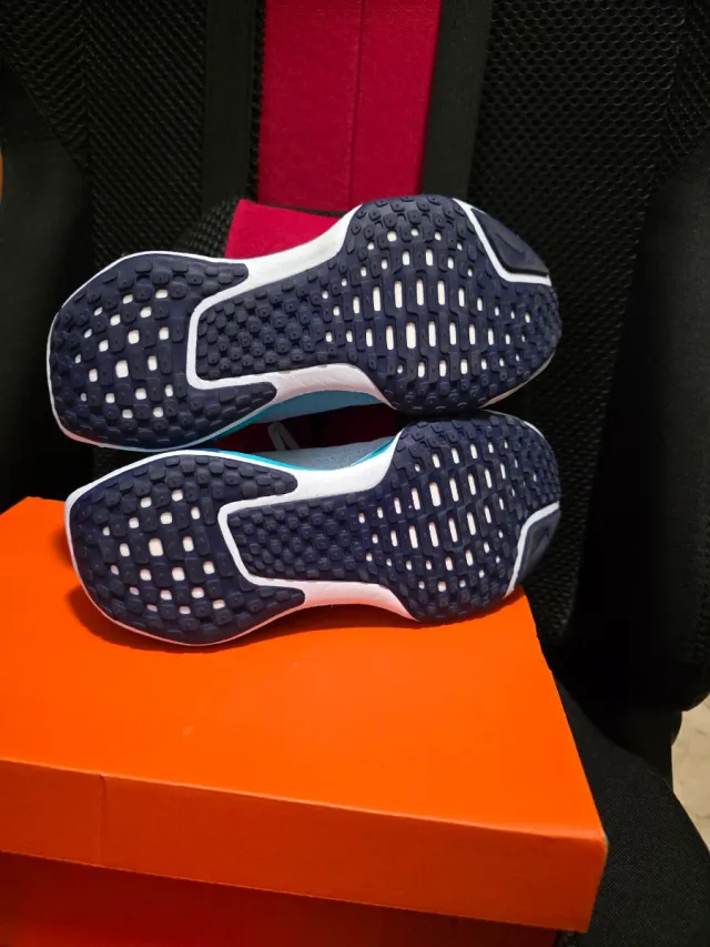 Nike Invincible 3 Talla 40.5