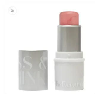 Neceser Maquillaje Essence, NYX, Benefit, Catrice