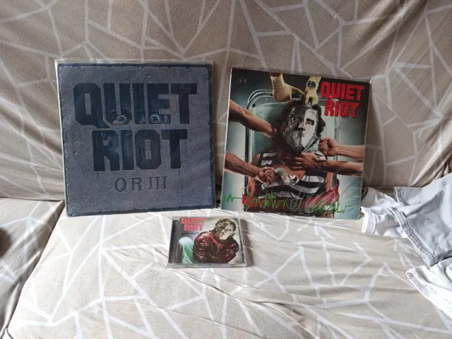 Lote Quiet Riot Vinilo y CD