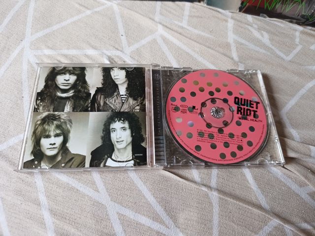 Lote Quiet Riot Vinilo y CD